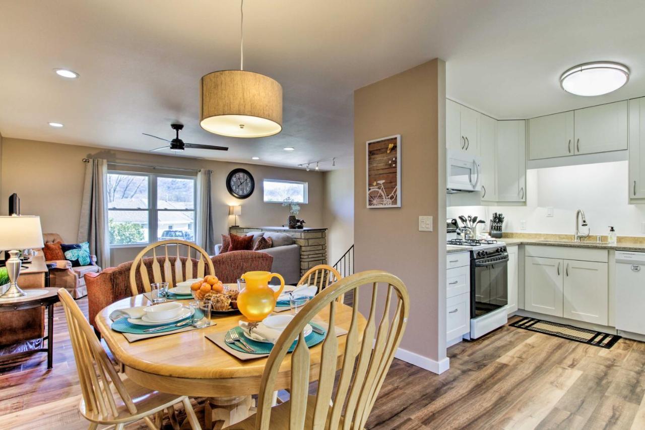 Riversong Waterfront La Crosse Home With Dock Esterno foto